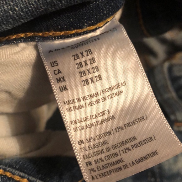 American Eagle Jeans - Picture 2 of 3